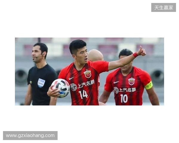 上海海港富盛经开6-1上海赛更达，李圣龙双响杨黔东获处子球